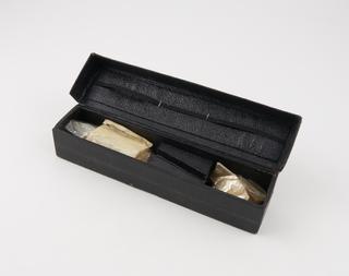 Case for fluorescent dental mirror  by the Western Dental Manufacturing Co.