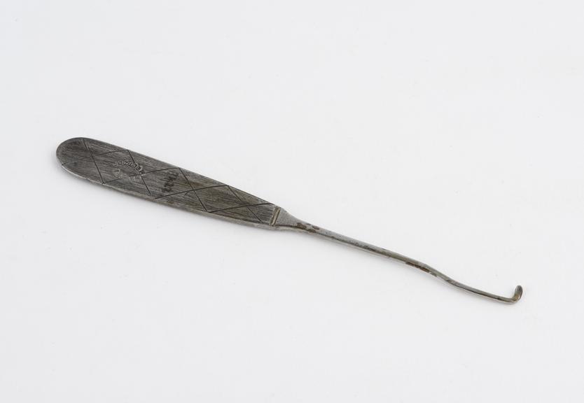 Dental excavator, steel, by Mayer and Meltzer, England