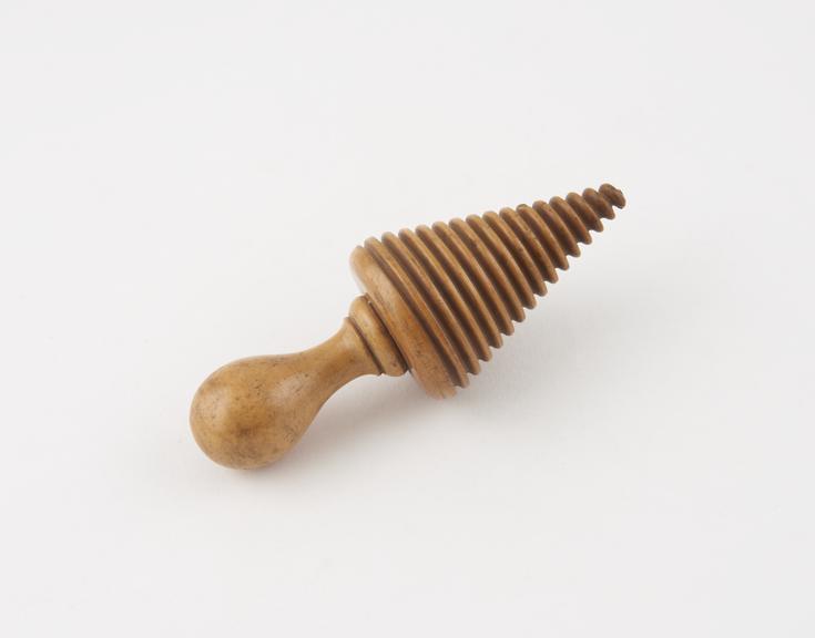 Mouth opener, screw type, boxwood, by F