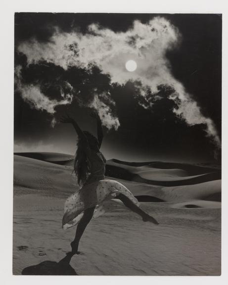 Silver gelatin print, by Andre de Dienes. Mellia Phillips