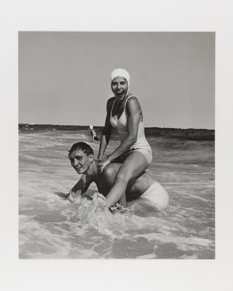 Silver gelatin print, by Andre de Dienes