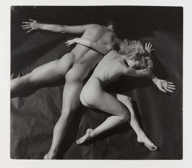 Silver gelatin print, by Andre de Dienes