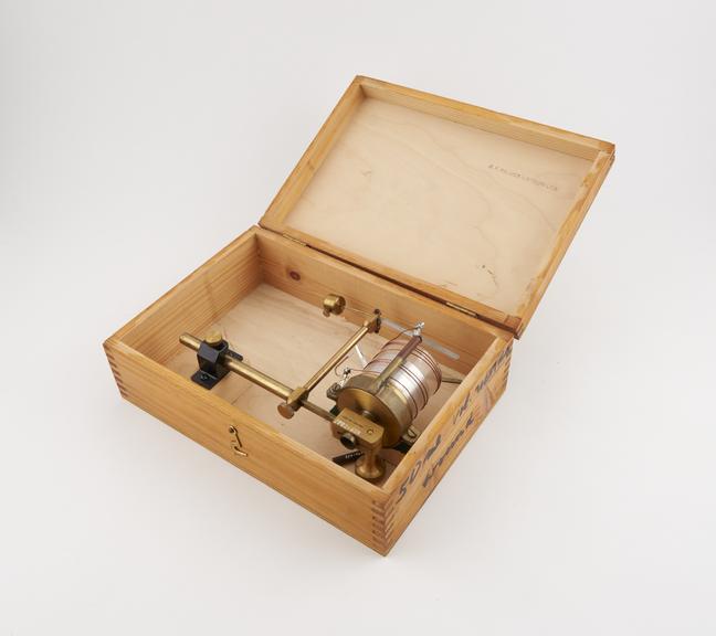 Large piston recorder in wooden box by C.F. Palmer Ltd