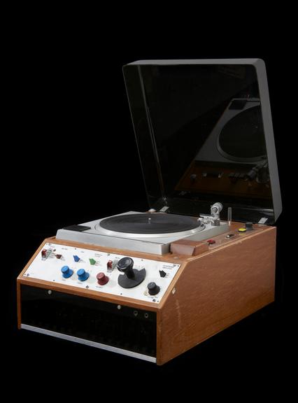 BBC RP2/10 single turntable