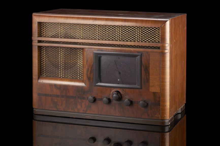 Marconi 364 Radio Receiver