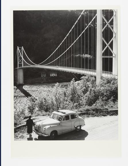 Silver gelatin print mounted on cardboard