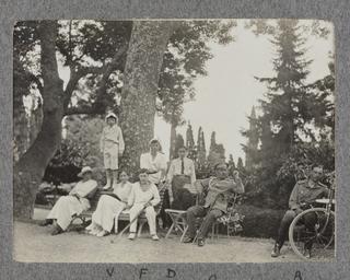 Ai-Todor, In the Garden