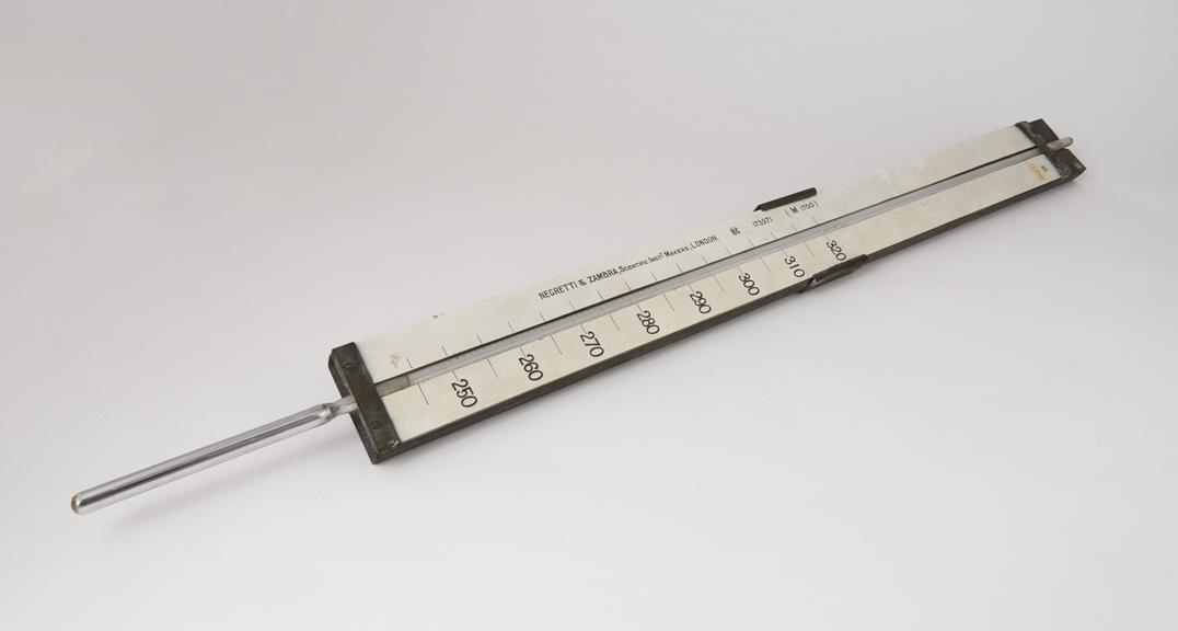 Ordinary mercury-in-glass absolute thermometer