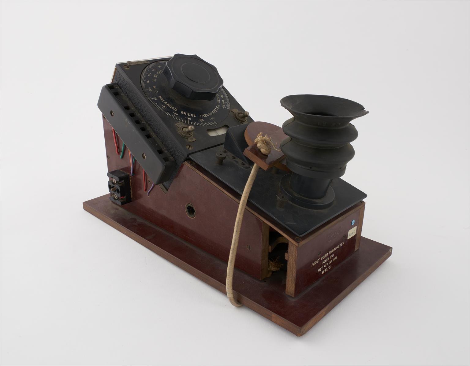 Frost point hygrometer | Science Museum Group Collection