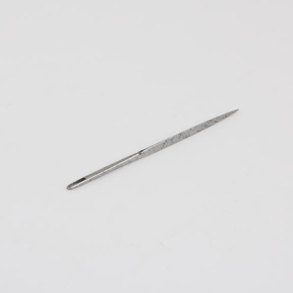 Needle, steel, by R. Wyers, British, 1880-1920