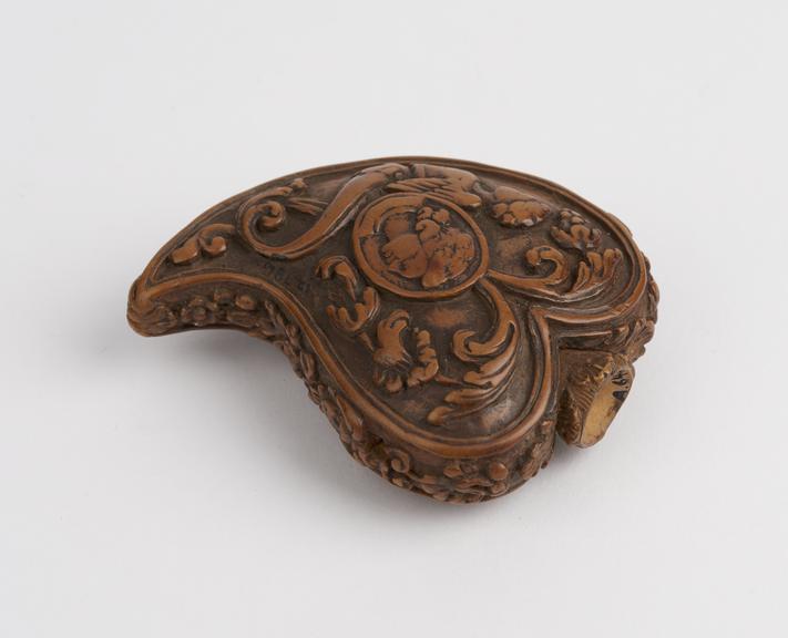 Wooden perfume bottle, heart shaped, elaborately c