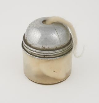 Cotton wool dispenser