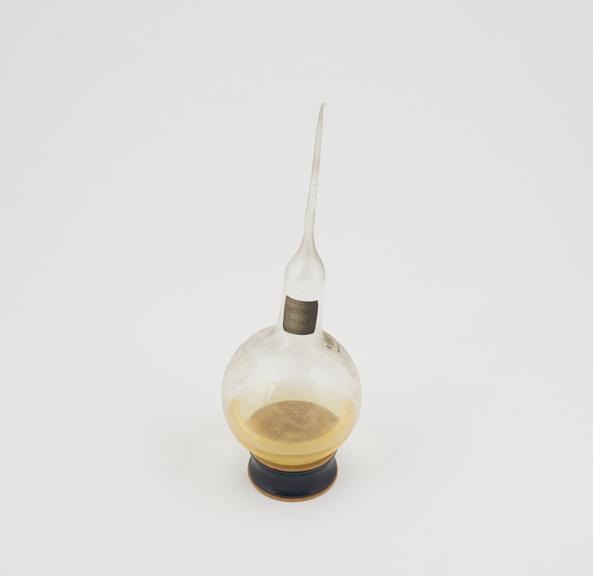 Glass flask, a copy of the one used by Pasteur in