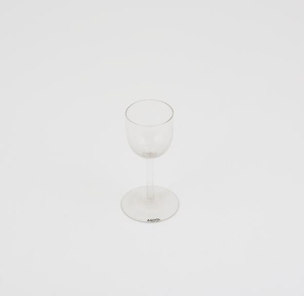 Wine glass, possibly used by Joseph Lister