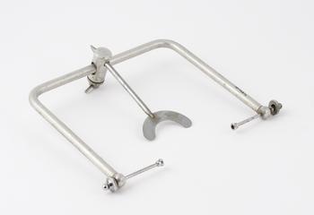 Face bow for average condylar guidance dental articulator