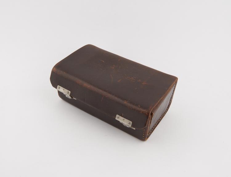 Brunton's sphygmomanometer: leather case