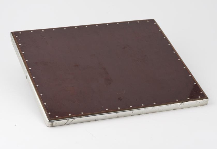 X-ray film holder cassette, by Watson and Sons, En