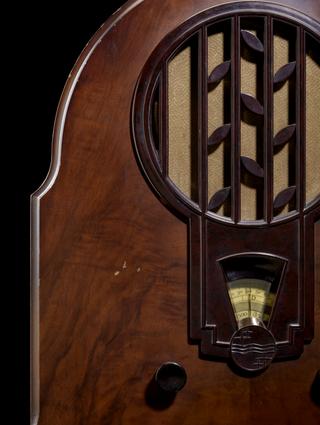 Philips 'superinductance' broadcast receiver type 634A