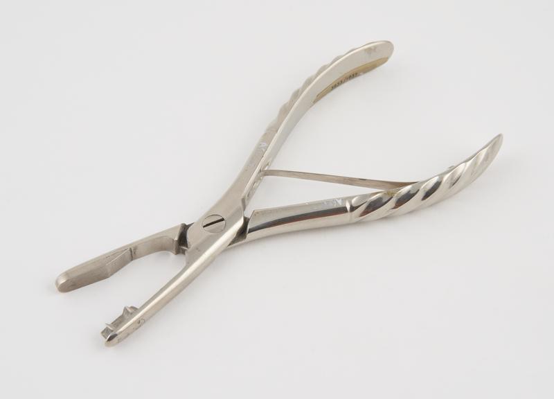 Steele's starring forceps, for nasal septum, steel