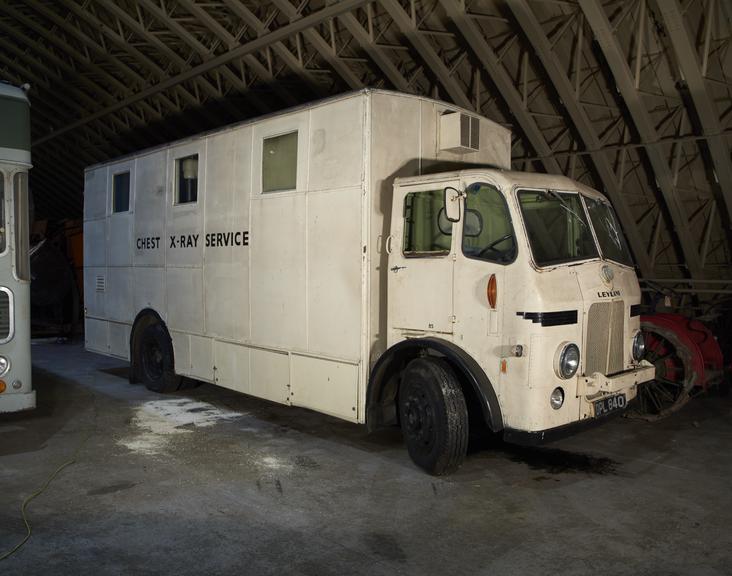 Mobile X-Ray Vehicle