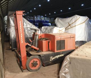 No.1 Fork Lift Truck