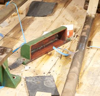Intermediate Pressure Slide Oil Tray for Triple-Expansion Marine Steam Engine