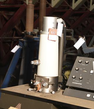 Imaging Column for Dummy Model of Cambridge Stereoscan 600