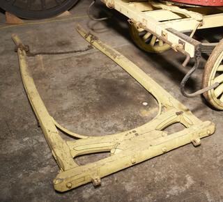 Tow Bar for Kerosene Tanker