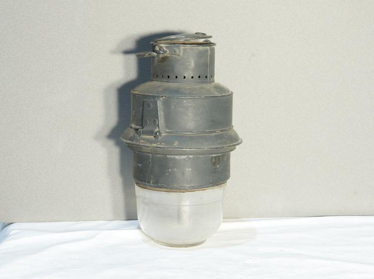 Carriage Roof Lamp, SWR, Elliptical Plate on top Stamped "E"