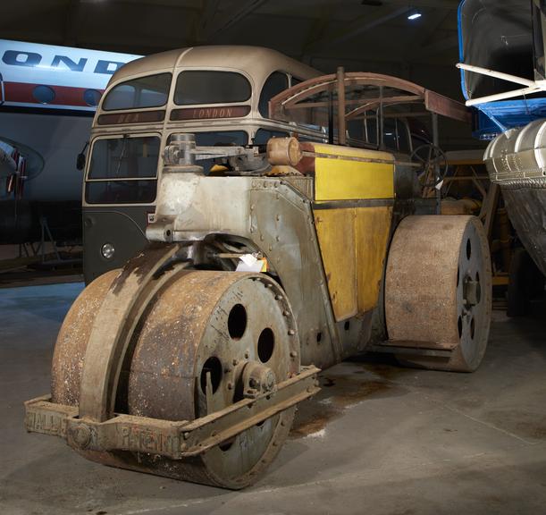 Wallis and Steevens type A 8 ton diesel road roller