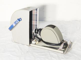 Minox Home Projector in Case
