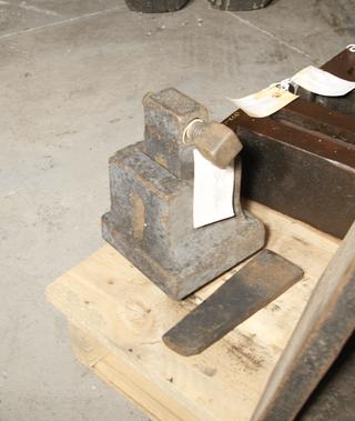 Dog for Heavy Facing Lathe