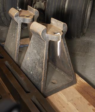 Stool for Heavy Facing Lathe