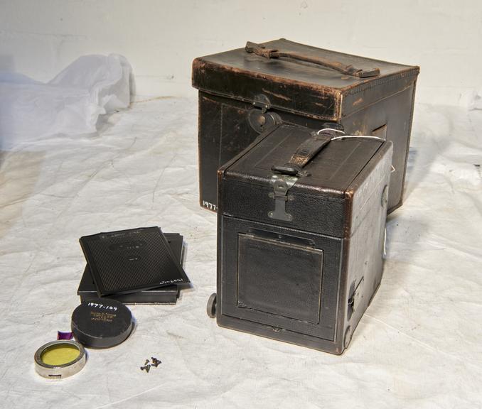 'R.B.Press Graflex' Camera with Original Case