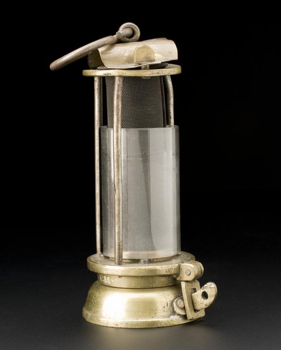 Safety lamp, Davy with glass shield  no