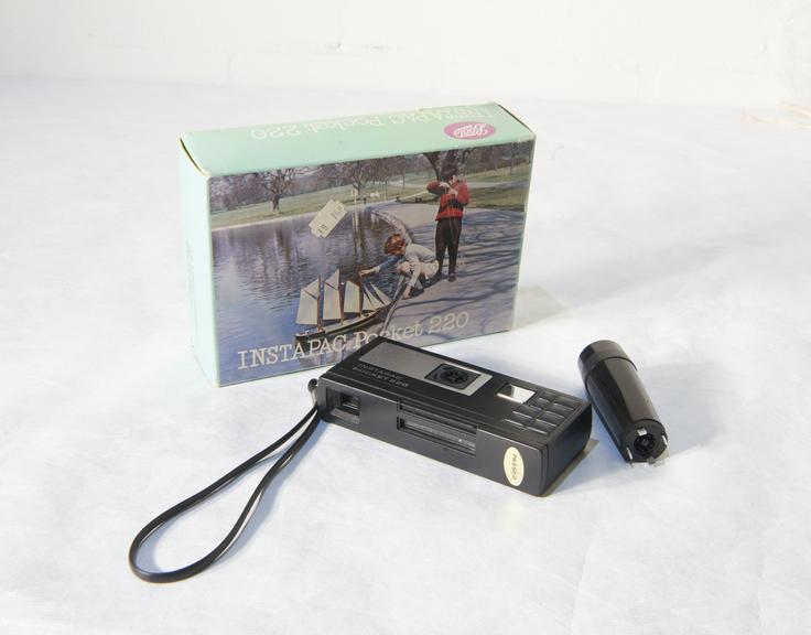 Boots Instapac Pocket 220 Camera for 110 Cartridge Film