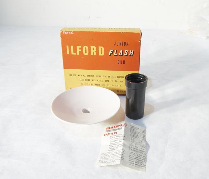 Ilford Junior Flash Gun in Manufacturers Original Packing