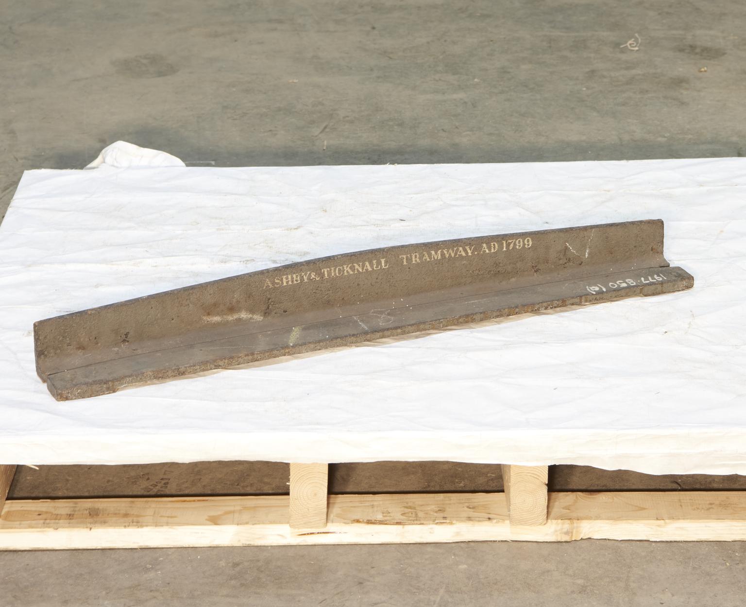 Combined Plate and Edge Rail