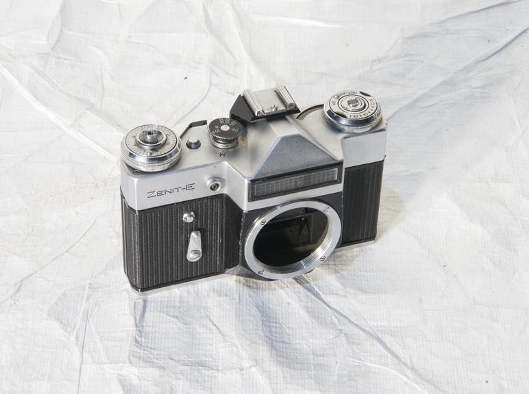 Zenit-E 35mm SLR Camera