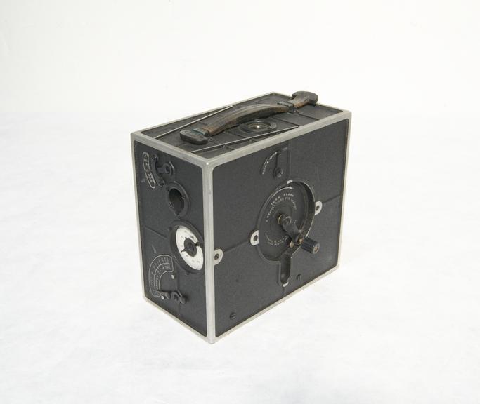 Cine Kodak 16mm Cine Camera