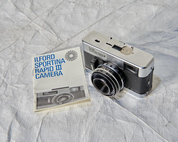 Ilford "Sportina Rapid III" 35mm. camera with original instructions