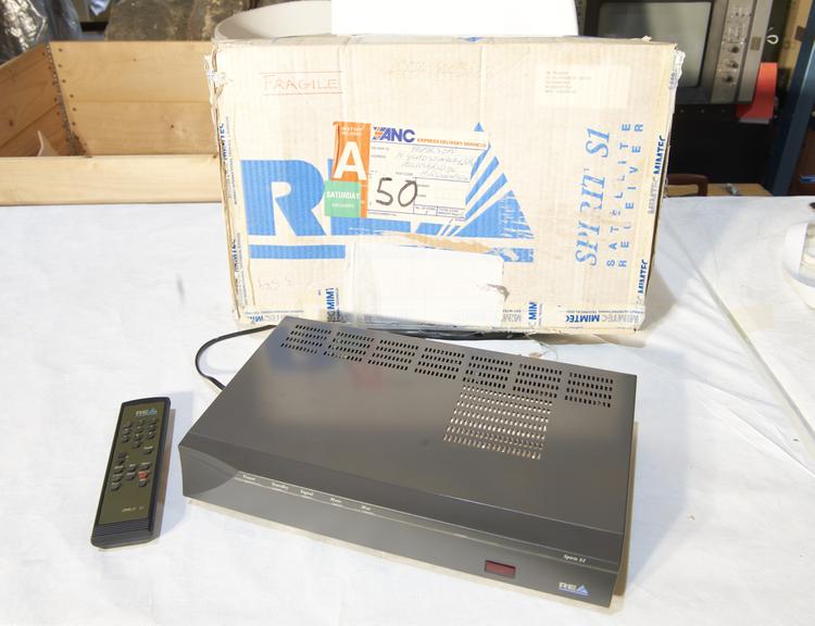 Spirit Mimtec S1 satellite television receiver, c 1990