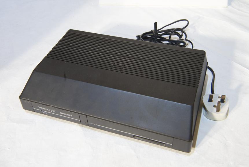 Thomson SVA1 VideoCrypt decoder, 1989