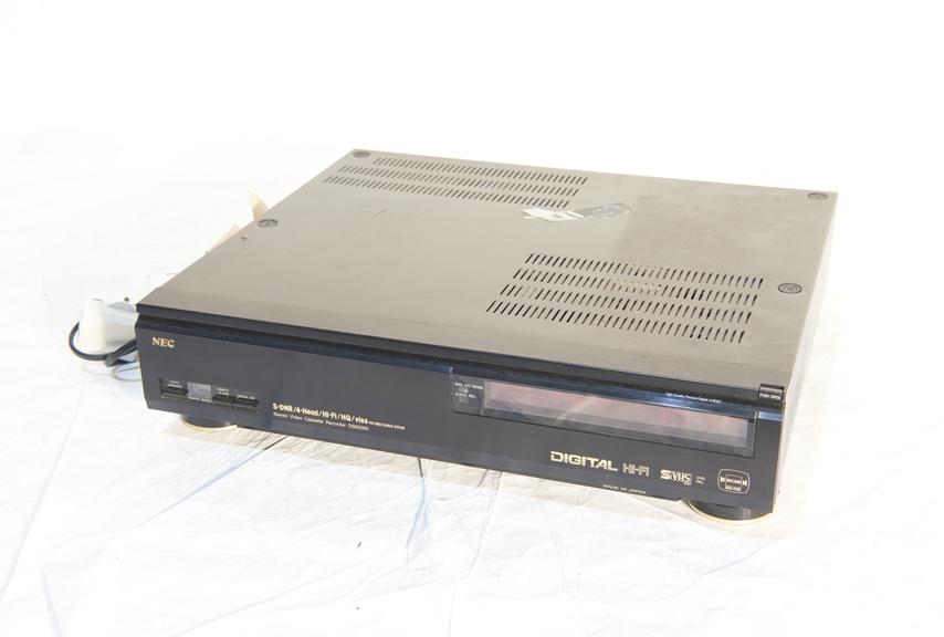 NEC stereo VCR SVHS/VHS S-DNR/4 head hifi/HQ/VISS satellite , c 1990