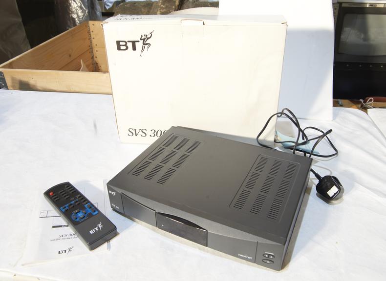 BT SVS300 Satellite Receiver