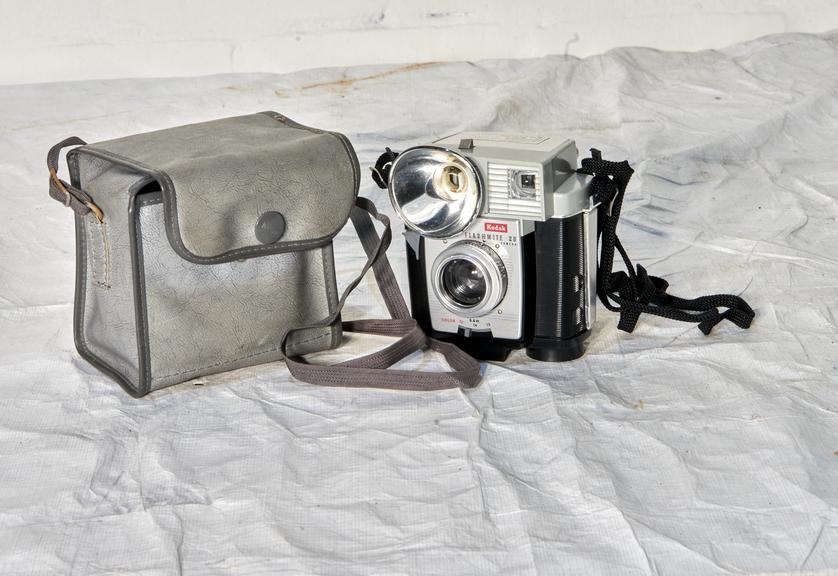 Kodak 'Brownie Flashmite 20' Camera and Carrying Case