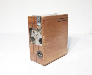 Courtenay Master Electronic Flash Accumulator