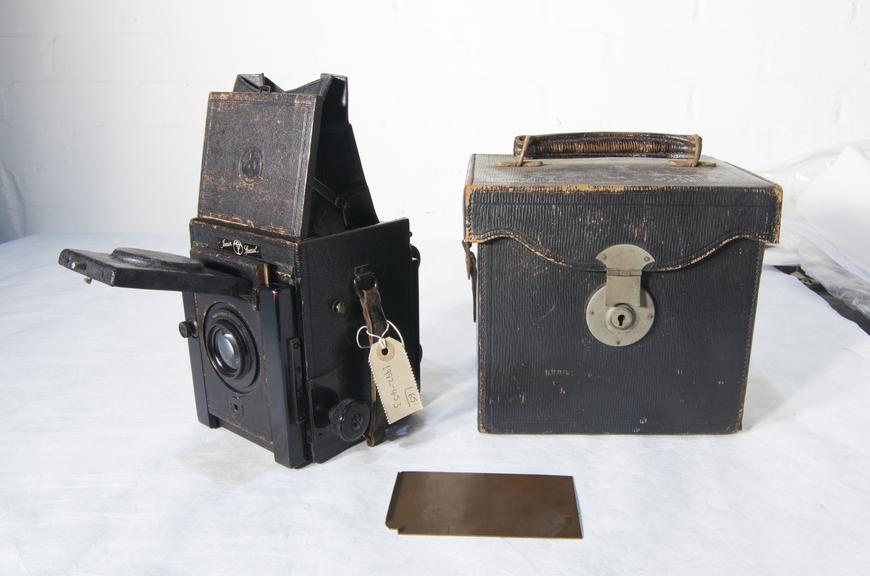 Thornton-Pickard Junior Special SLR Camera, c 1930