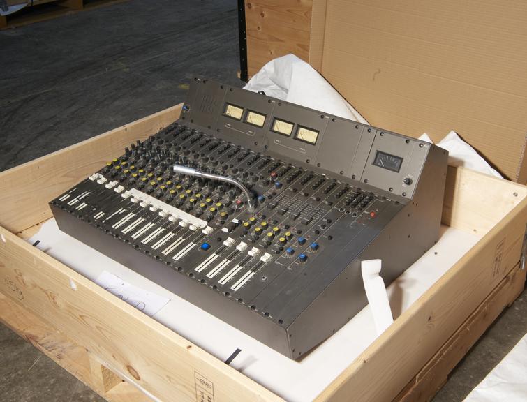 Alice Portable Sound Mixing Desk