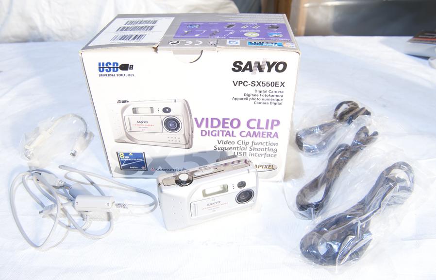 Sanyo SX500EX digital camera